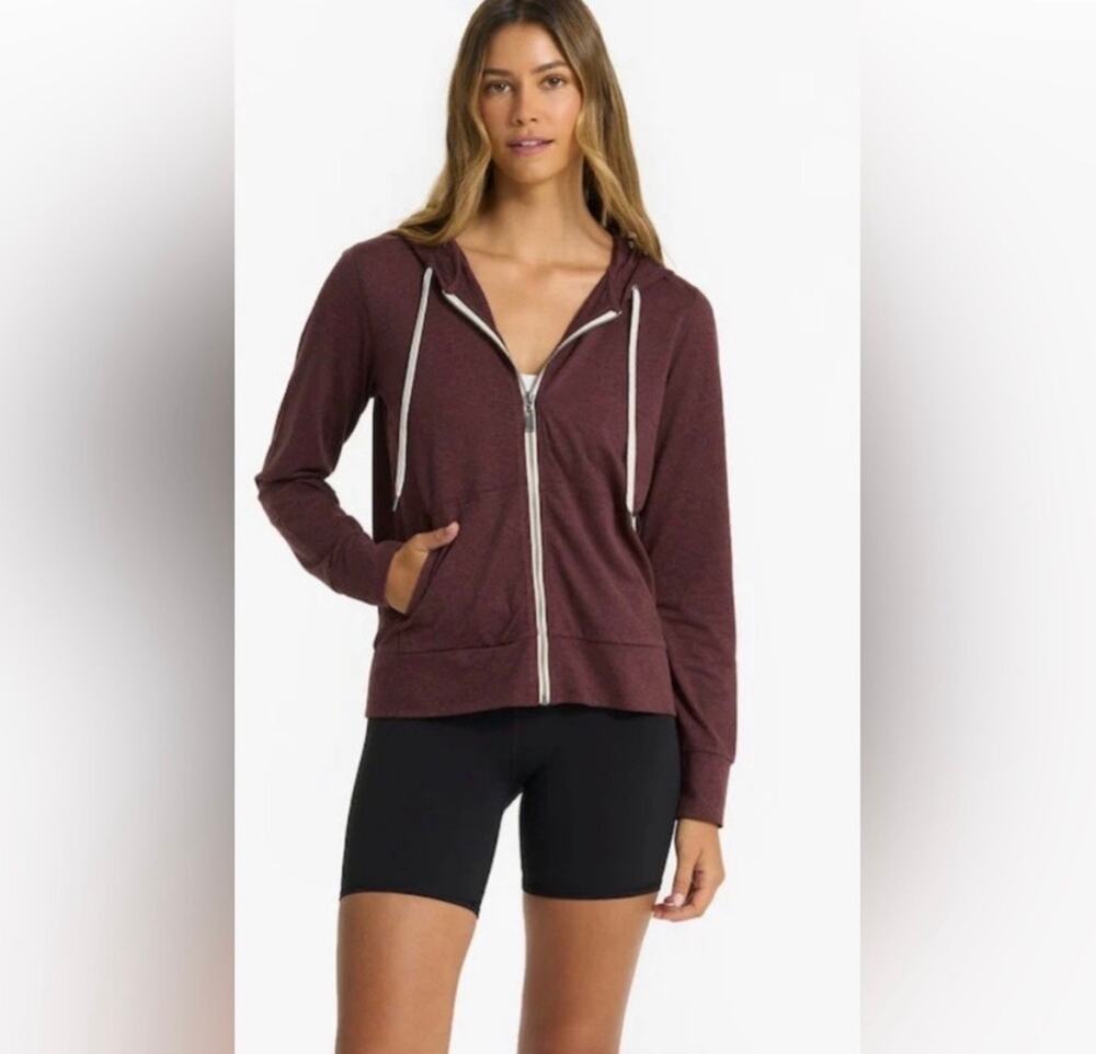 Vuori Halo Performance Zip Front Hoodie DreamKnit Fig Heather Athleisure Medium